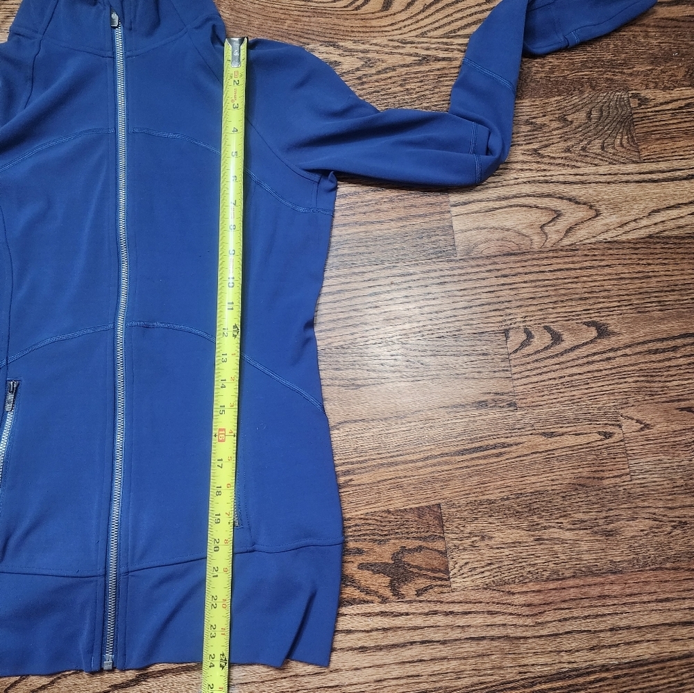 Lululemon Contour Blue Zip-Up Jacket Mineral Blue Size 8 - Picture 10 of 11